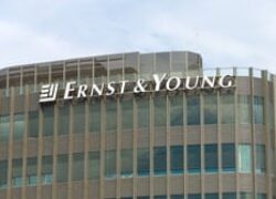 ERNST & YOUNG ( EY)