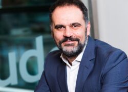 You Will Never Walk Alone – Managing The Customer Journey in 2016