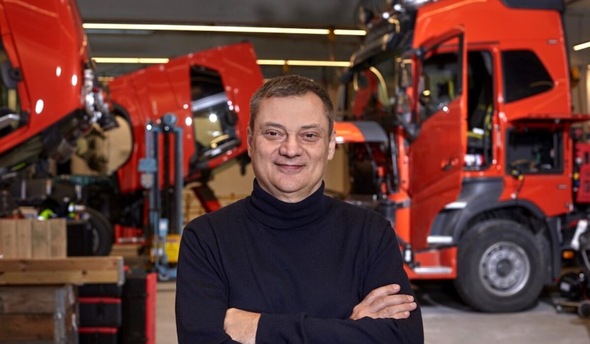 Autonomous Transport: Hype vs. Reality