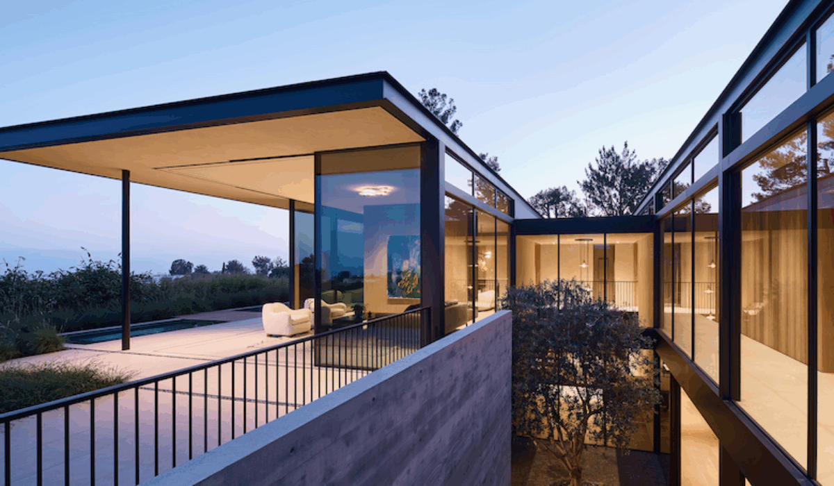 The City of Angels: Modernism At Its Best